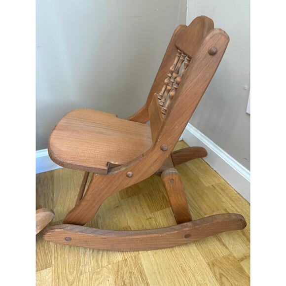 (2) 17.5" Tall Pine Folding Rocking Chairs - Picture 8 of 10